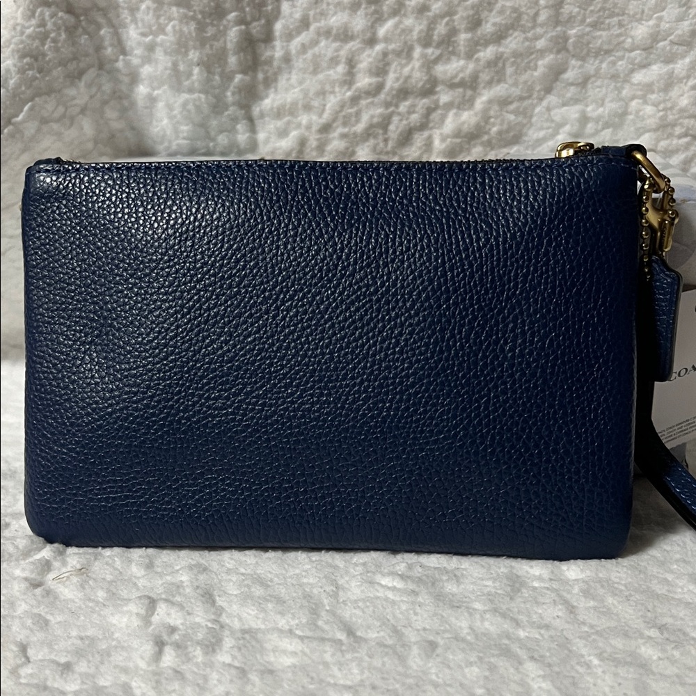 NWT Coach Deep Blue Leather Wristlet - Picture 5 of 9